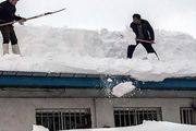 بارش سنگین برف در صومعه سرا / گزارش تصویری