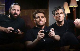 
محمدرضا گلزار در شبکه نمایش خانگی