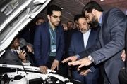 بازدید رئیس‌دفتر رئیس‌جمهور از غرفه سایپا 