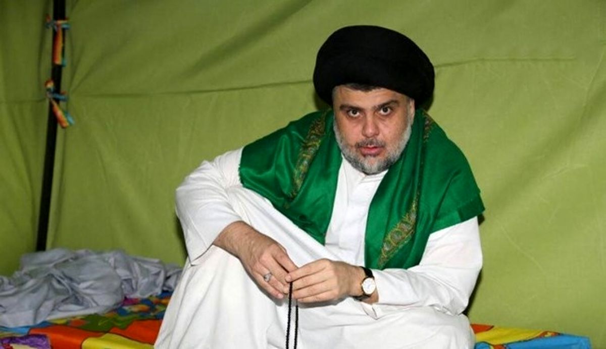  مقتدا صدر، عبادی را به پس گرفتن رأی اعتماد تهدید کرد 