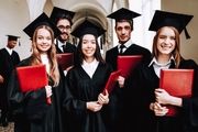 آیا تحصیل در کانادا شرایط سنی خاصی دارد؟
