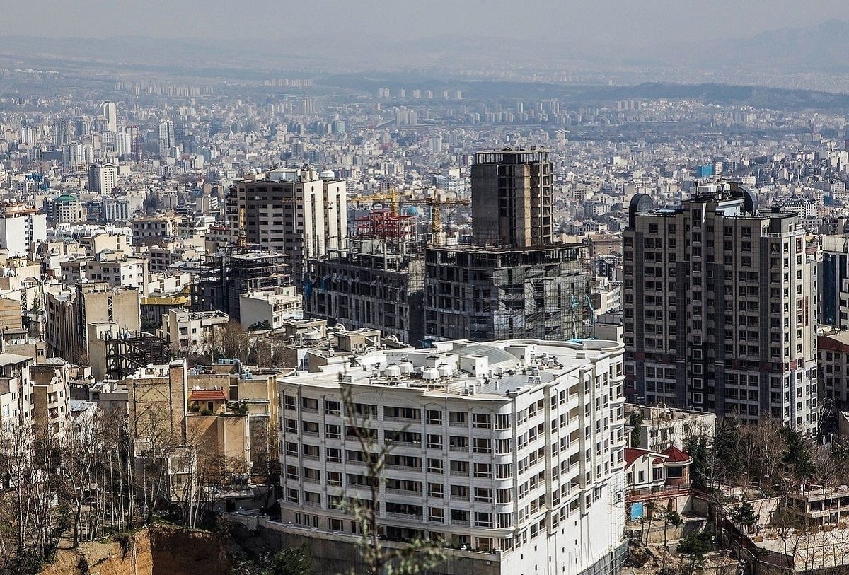اجاره‌ مسکن دلاری در تهران: سرمایه‌گذاران یا مهاجران؟