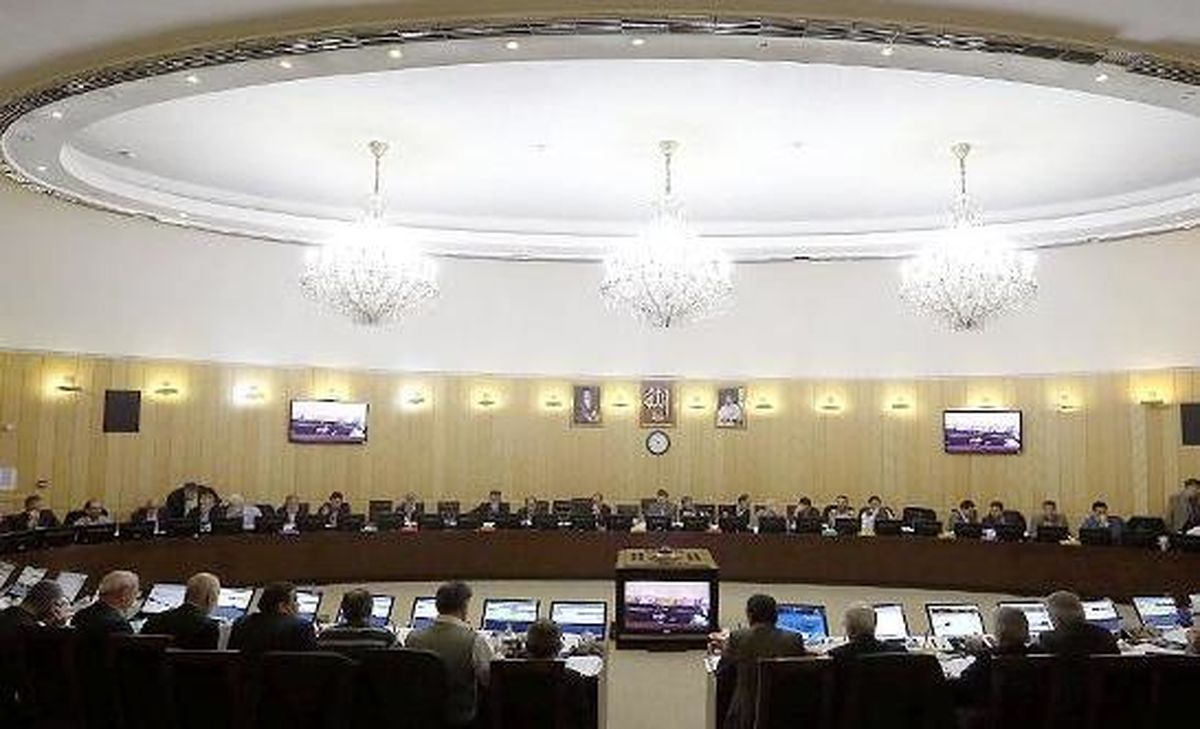نسخه واردات مرغ افزایش قیمت را درمان نمی‌کند