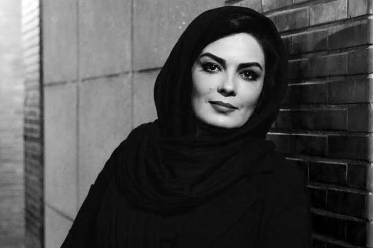 عکس متفاوت «سارا خوئینی ها» با برج آزادی