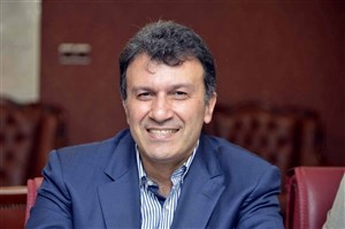 قطع همکاری هاشمی با سرخ پوشان تهرانی؟