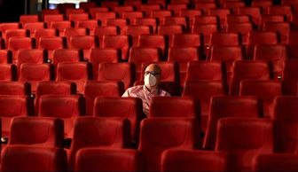 
ظرفیت فروش بلیط سینماها بدلیل کرونا کاهش پیدا کرد