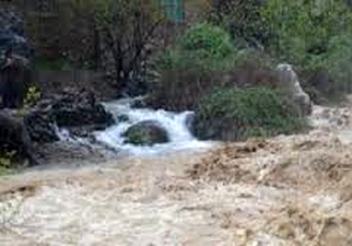 
طغیان رودخانه در دل تابستان
