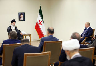 دست دادن صمیمانه پوتین و رهبرانقلاب+عکس