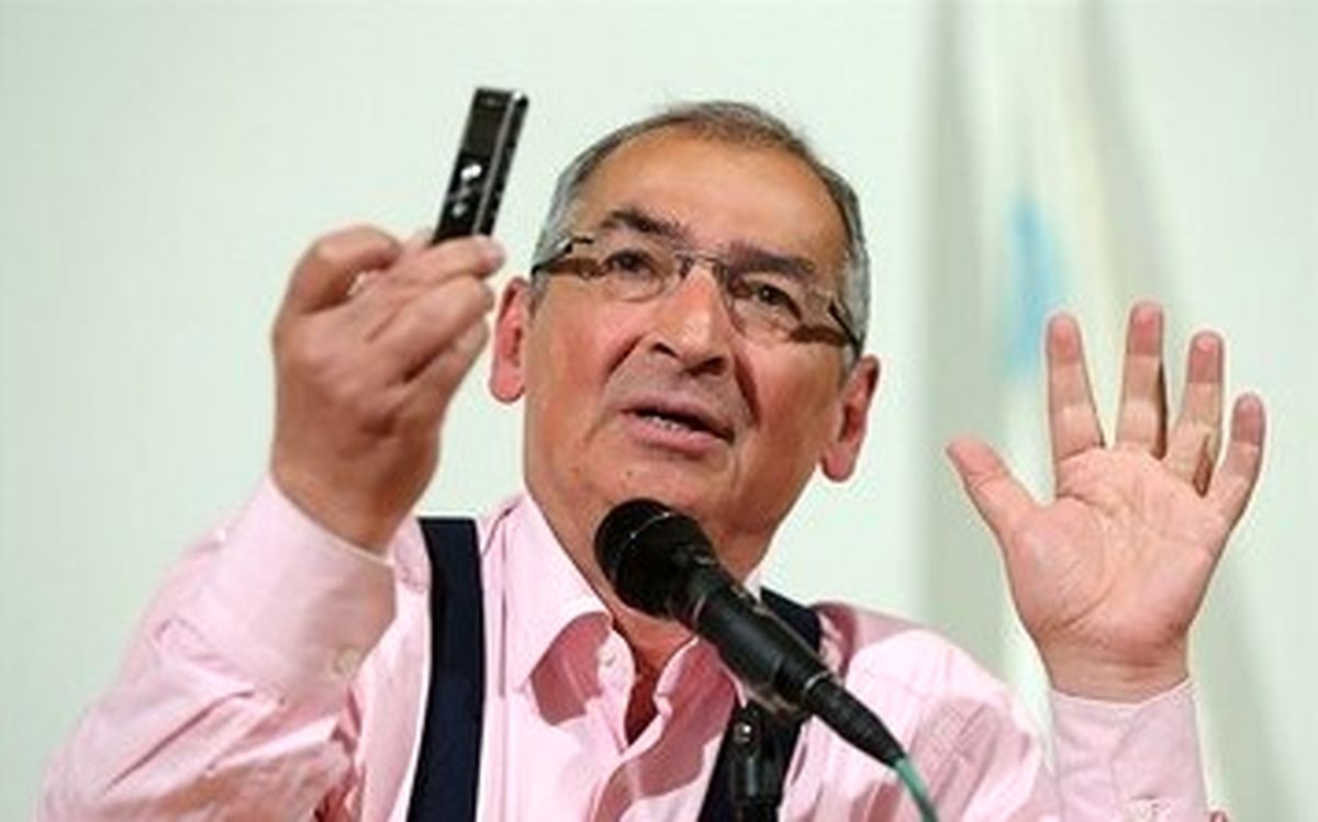 حکم صادق زیباکلام اعلام شد