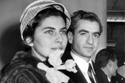 شاه و ملکه فراری‌اش