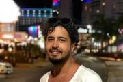 خارج گردی مهرداد صدیقیان با زیر پیراهنی+عکس