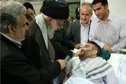 ۱۰ بوسه برای ۱۰ سال آرزوی دیدار مقام معظم رهبری