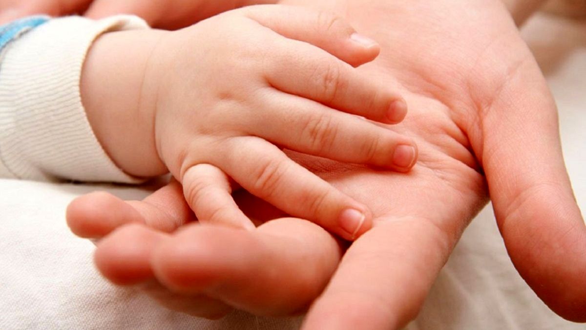 
وام فرزندآوری به چه افرادی تعلق می‌گیرد؟
