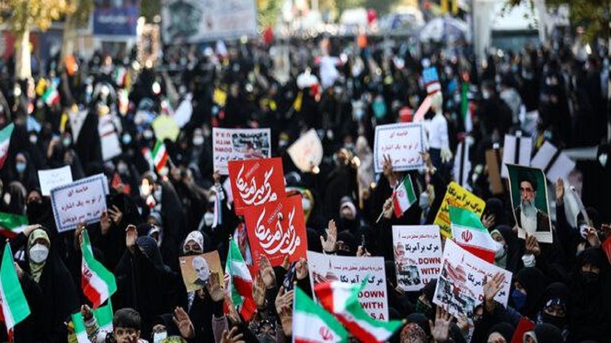
واکنش رسانه‌های جهانی به خروش مردم ایران در روز ۱۳ آبان
