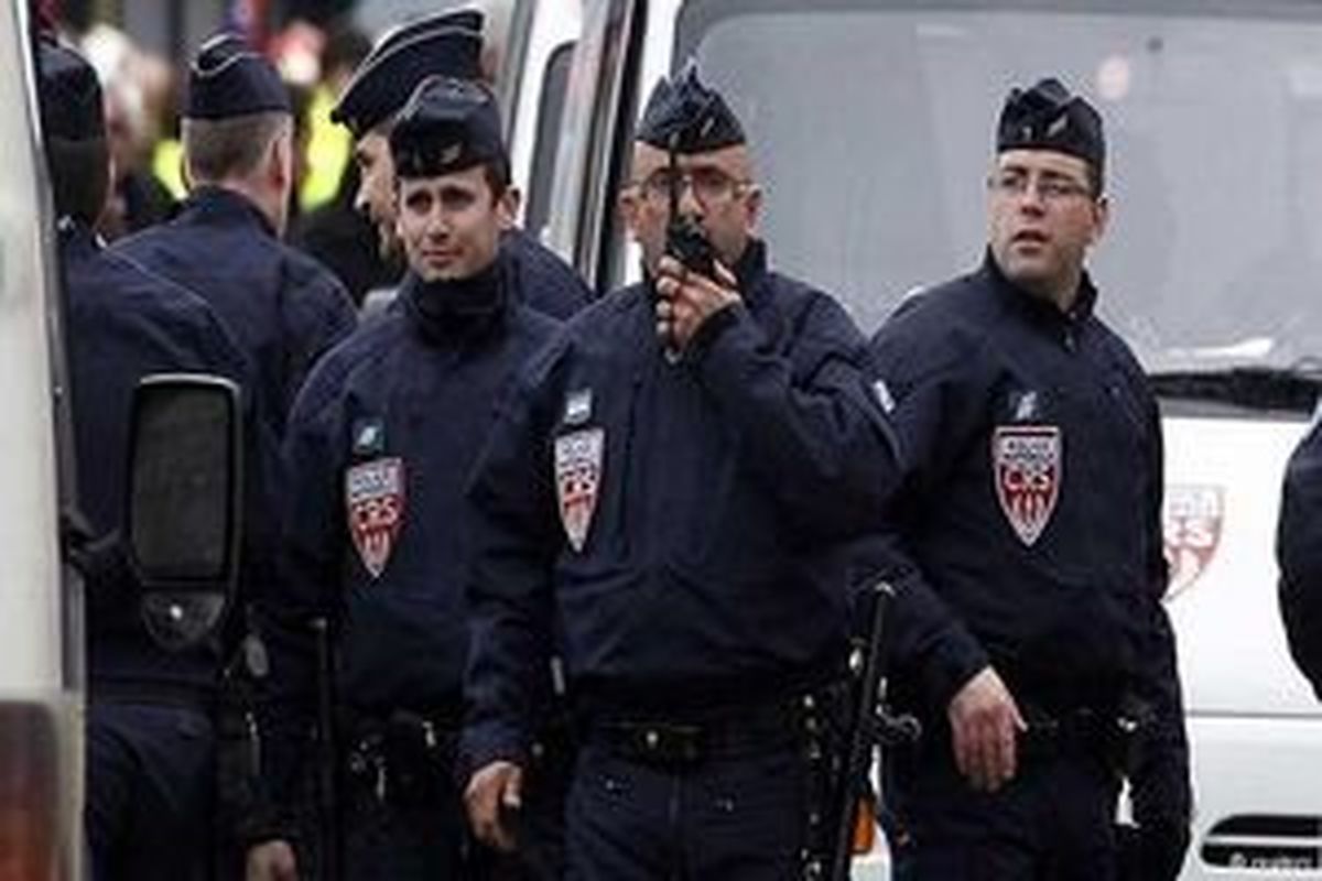 کشف مواد منفجره در جنوب پاریس