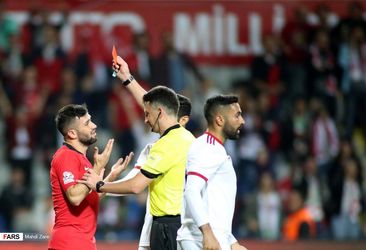 hhiYa9fFWqSK