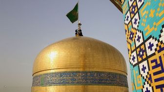 تصویری تاثیر گذار از دلتنگی رهبرانقلاب برای امام رضا(ع)