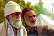 فاصله «غیر رسمی» از چهره رسمی رهبر انقلاب