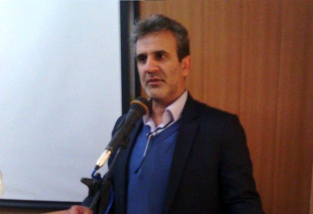 فضای مجازی موجب تضعیف فرهنگ گفت‌وگو در خانواده‌ها شده است