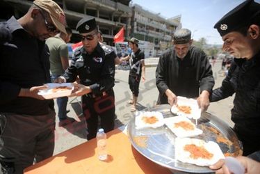 حرکت زائران به سوی کاظمین