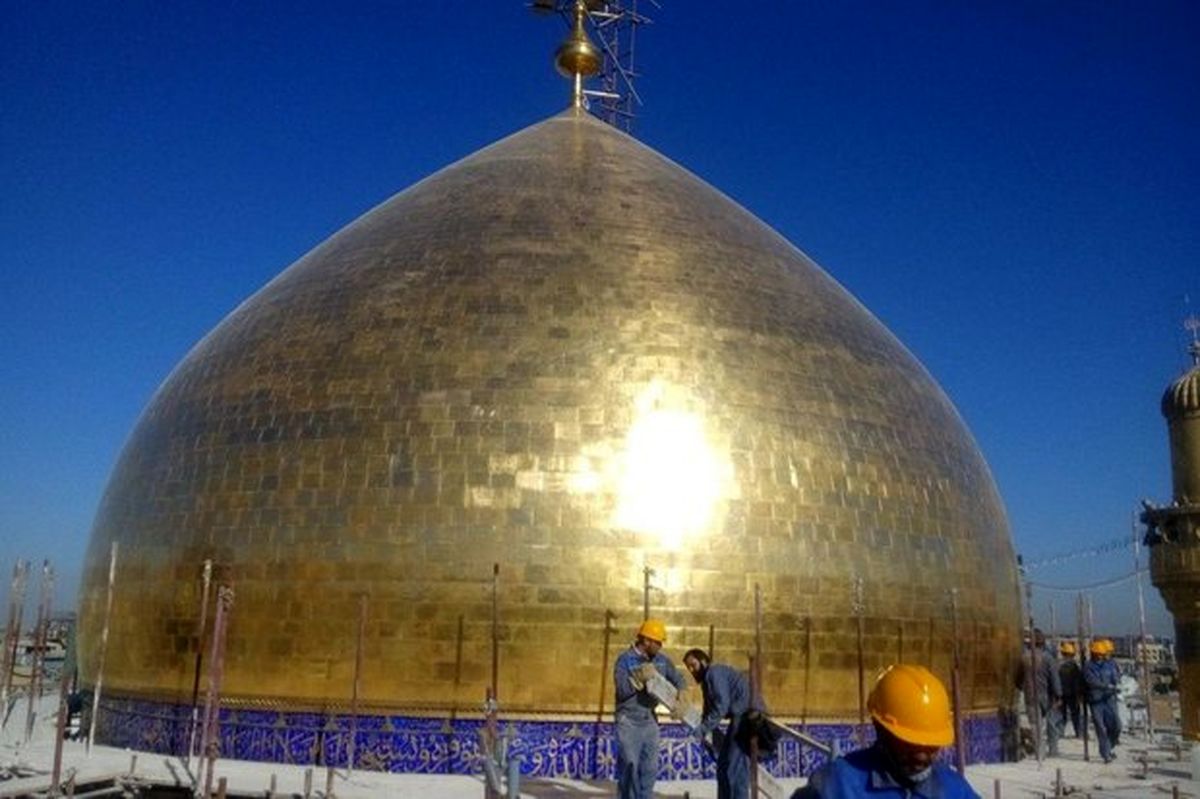 پایان عملیات ترمیم خشت‌های گنبد حرم علوی+ عکس
