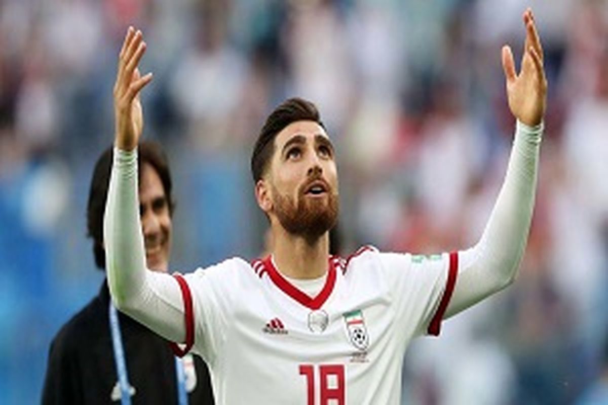 حمایت سرمربی تیم انگلیسی از ستاره ایرانی