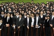 گردهمایی «ولگرد»ها در سالروز تولد یکی از بزرگان سینما/ عکس