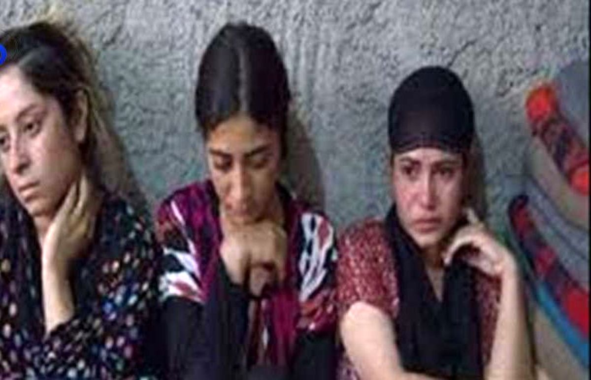 مسئول فروش دختران ایزدی در میان آوارگان تلعفر + عکس