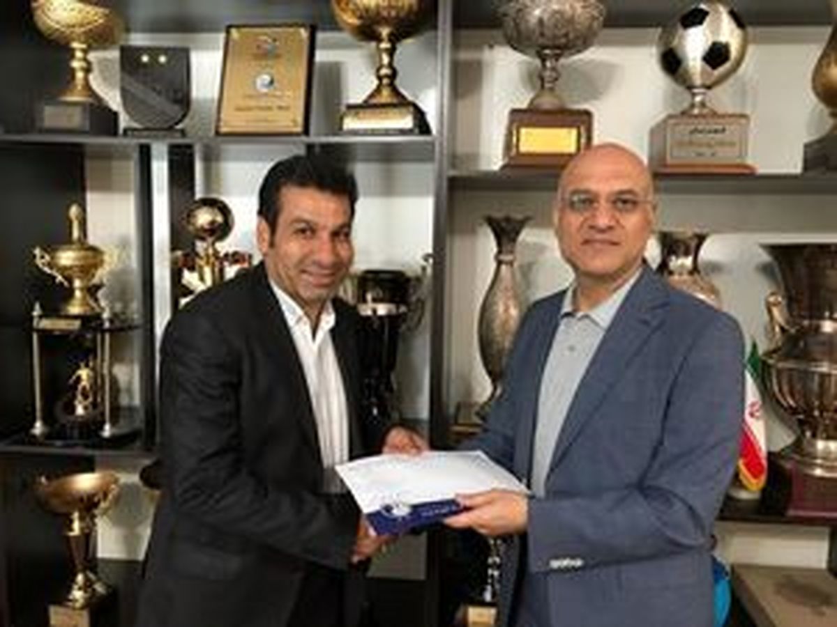 فتحی نگذاشت پول استراماچونی قانونی پرداخت شود