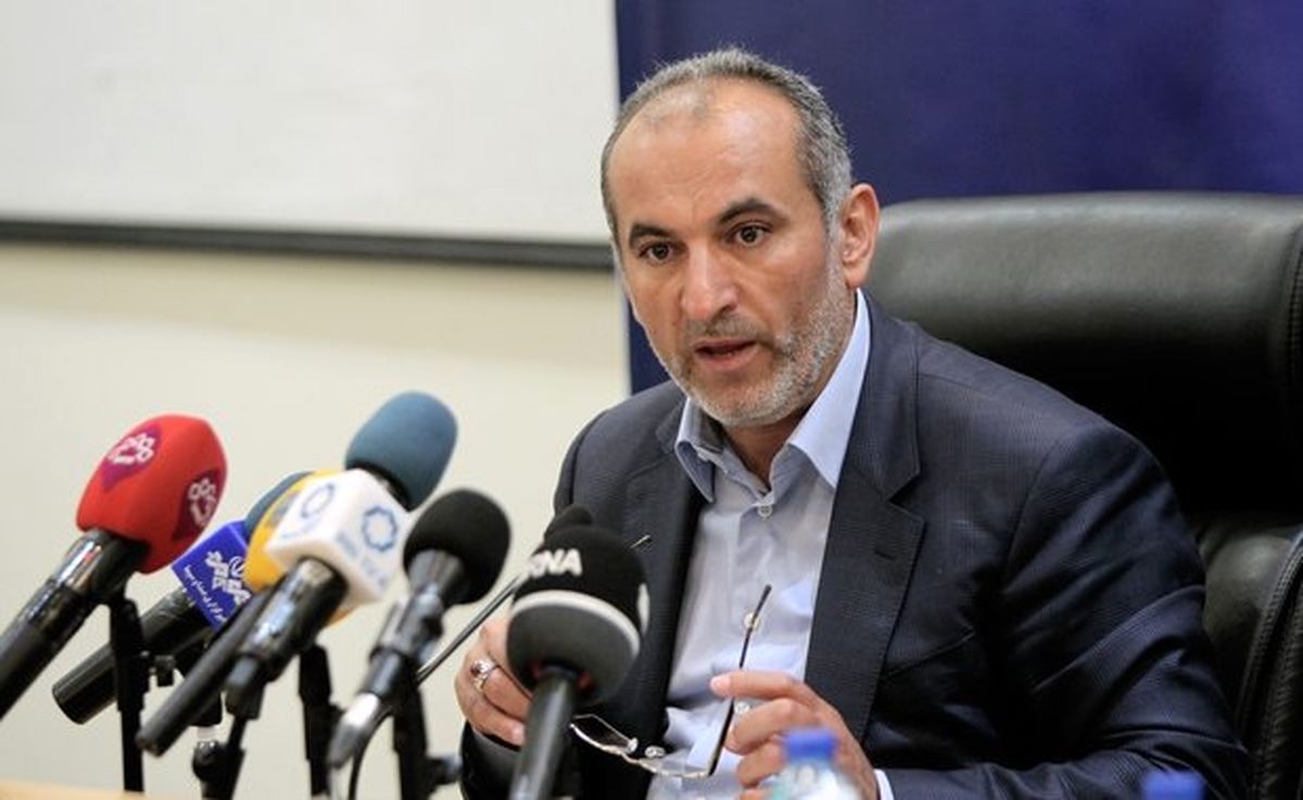 لزوم ساماندهی فروشندگان دارو و موادشیمیایی در خیابان ناصرخسرو