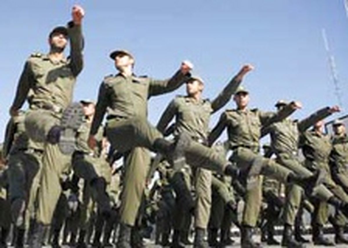 تشویقی ناجا برای سربازان حافظ قرآن