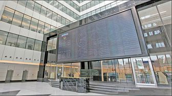 در آغاز معاملات یازدهم دی ماه؛ بورس ۹۷۸ واحد اُفت کرد