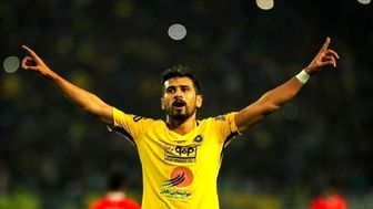 گل اول سپاهان به استقلال توسط شهباززاده+ فیلم