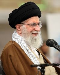 دیدار مداحان و شاعران اهل بیت‌(ع) با مقام معظم رهبری/گزارش تصویری