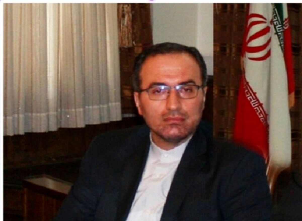 معاون سیاسی فرماندار تهران از مراحل ثبت‌نام شوراها بازدید کرد