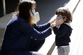 جدیدترین علائم کرونا در کودکان