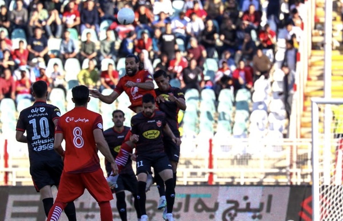 چرا جو ورزشگاه تراکتور علیه پرسپولیس بود؟