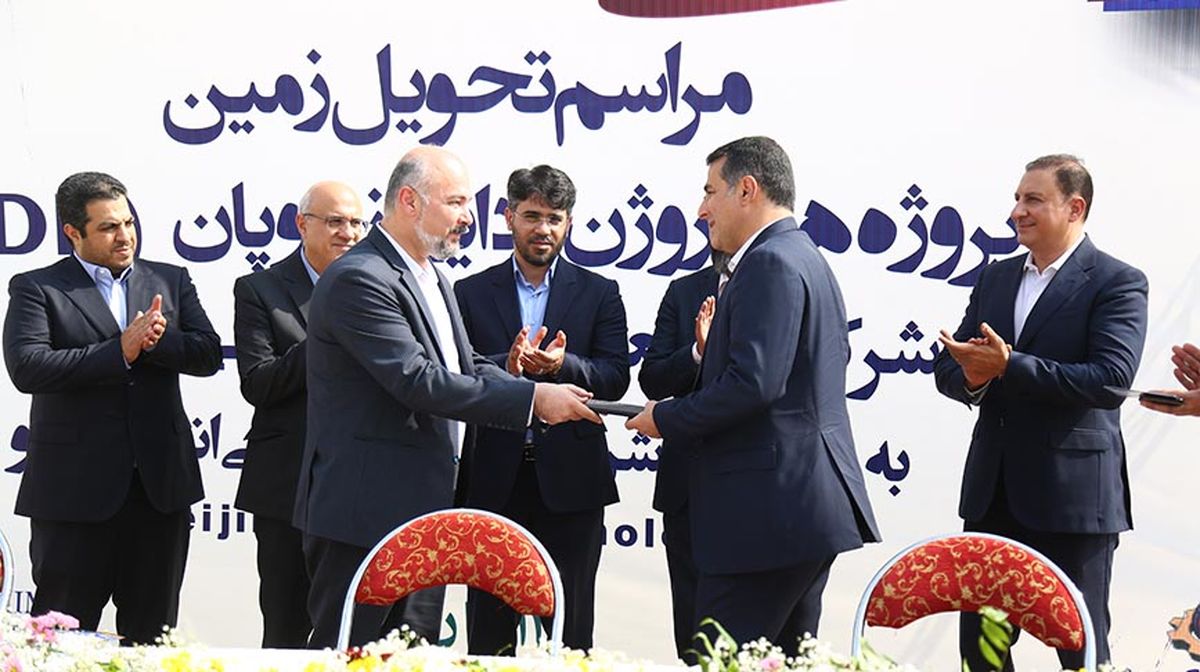 آغاز عملیات اجرایی یکی از کامل‌ترین پروژه‌های پتروشیمی کشور در بانک کارآفرین
