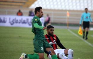 تمدید قرارداد مدافع مورد علاقه تارتار با ذوب آهن