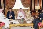 تجزیه طلب های ایرانی در مراسم حج عربستان+عکس