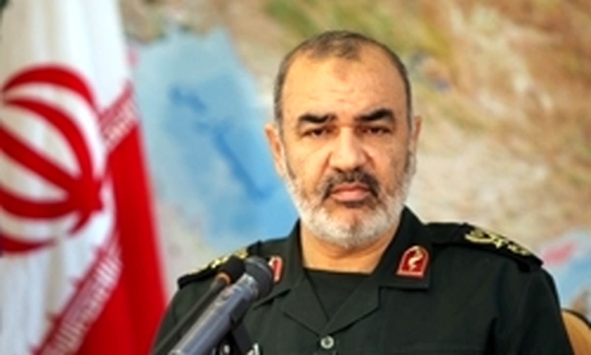 عبور مقتدرانه ایران ‌از تحریم‌های نفتی