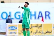حمله هواداران پرسپولیس به فروزان با لیزر