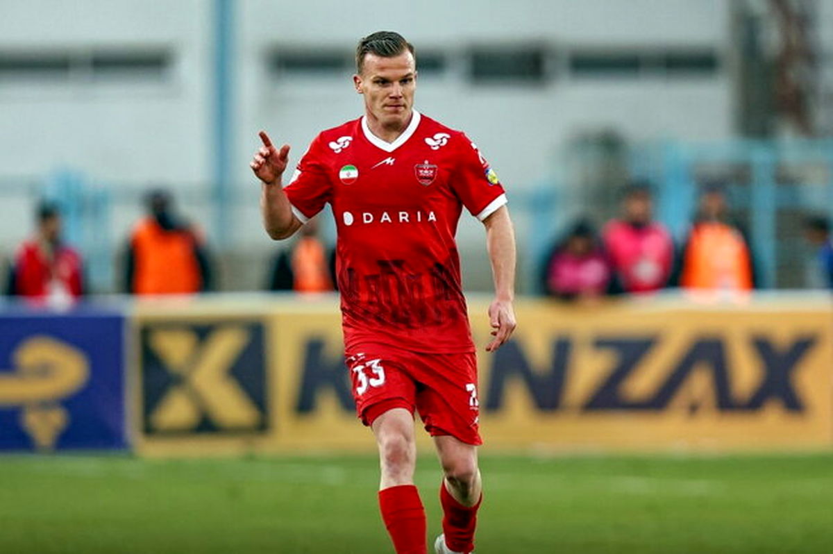 مدافع خارجی پرسپولیس محروم شد