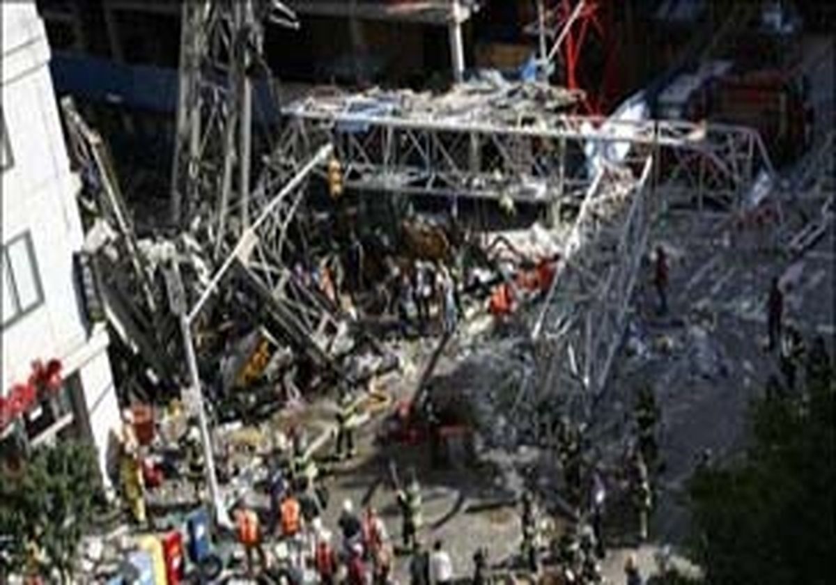سقوط جرثقیل در نیویورک حادثه آفرید 