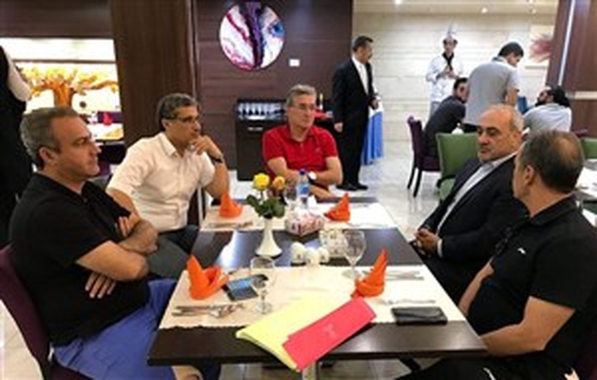 جلسه گرشاسبی با اسپانسر پرسپولیس