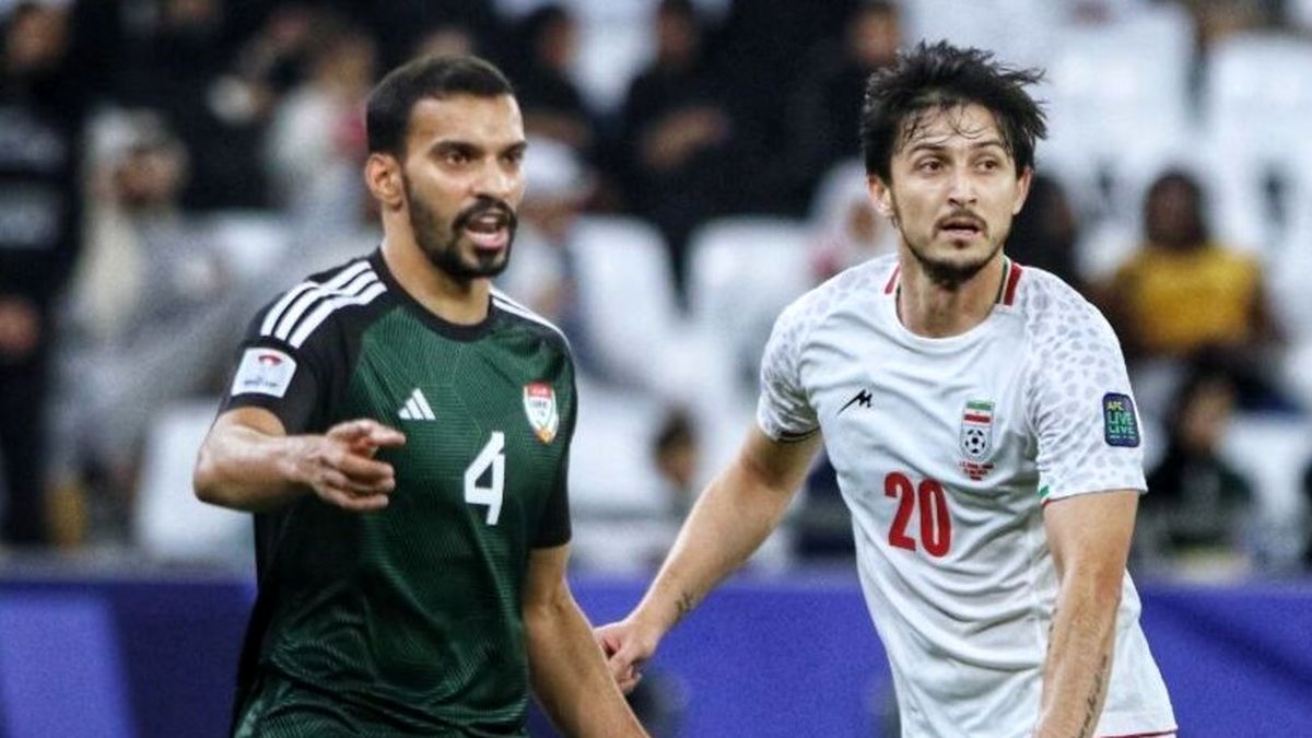 سلفی جنجالی بلاگر ژاپنی با سردار آزمون،مهدی قایدی و علی قلی زاده