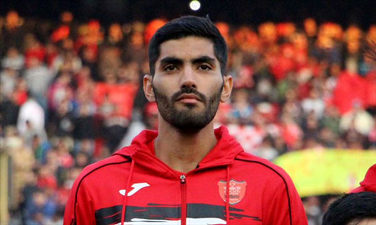 مخالف اصلی ماندن محمد انصاری در پرسپولیس