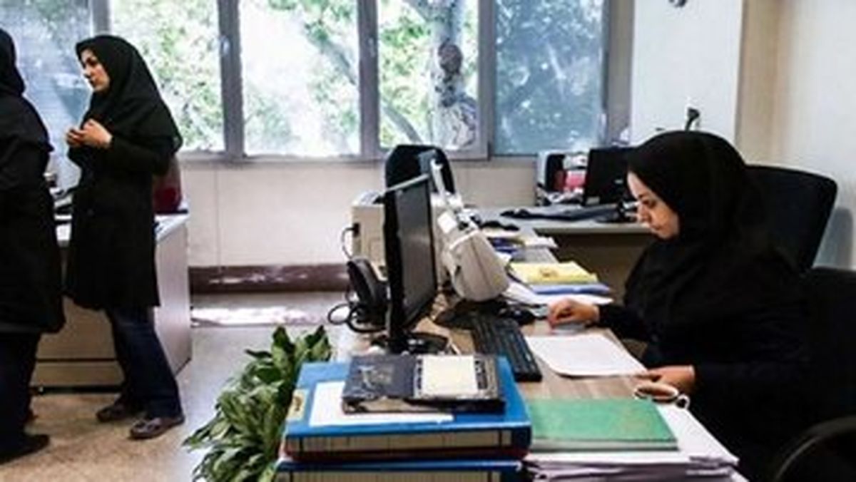 تصمیم خاص دولت درباره دریافتی ماهانه کارمندان و کارگران