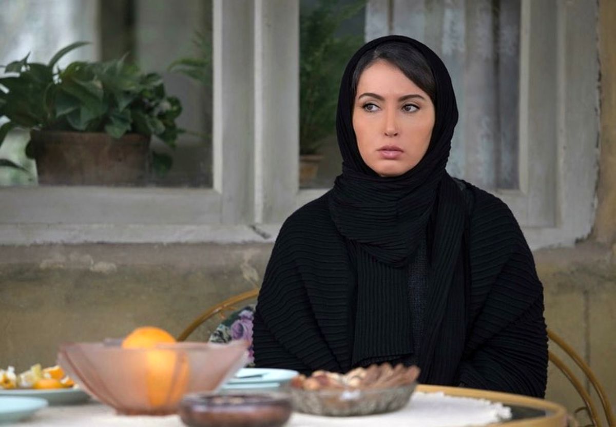 بازیگر «بانوی عمارت» سیاه پوش شد/ عکس