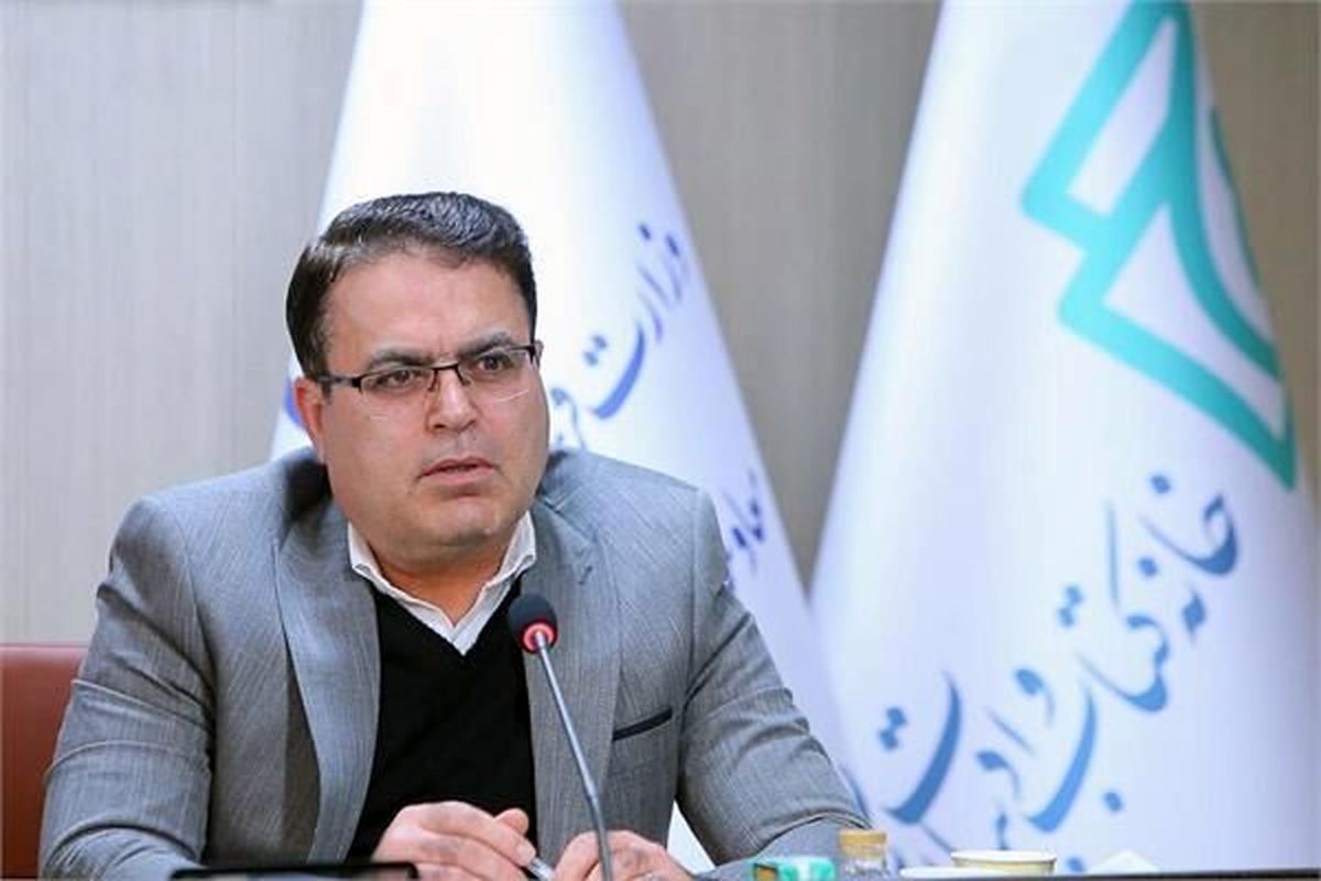 حیات فرهنگی جامعه را با سرزدن به کتابفروشی‌ها استمرار بخشیم